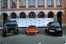 Jaguar C-X75, Range Rover Sport SVR und Land Rover Defender aus dem neuen 007 feiern internationales Debüt auf der Frankfurter IAA